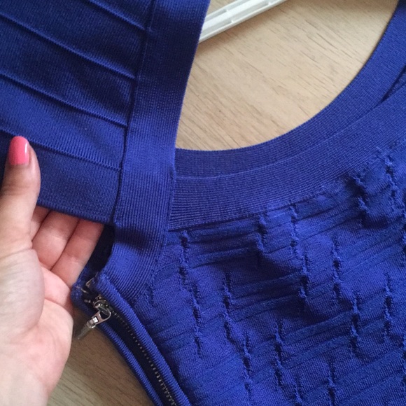 NWOT Guess Royal Blue Bandage Dress💙 - Picture 5 of 6